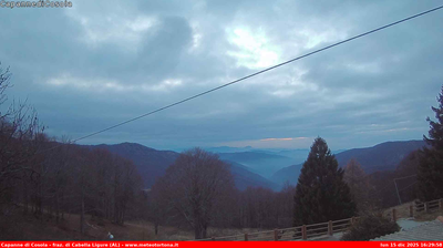 immagine della webcam nei dintorni di Zerba: webcam Carrega Ligure