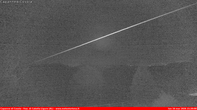 immagine della webcam nei dintorni di Serra Riccò: webcam Carrega Ligure