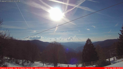 immagine della webcam nei dintorni di Cabella Ligure: webcam Carrega Ligure