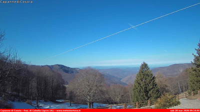immagine della webcam nei dintorni di Casella: webcam Carrega Ligure