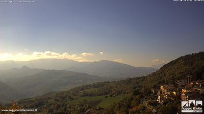 immagine della webcam nei dintorni di Sillano Giuncugnano: webcam Toano