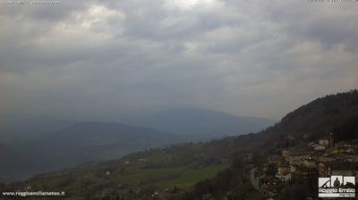 immagine della webcam nei dintorni di Viano: webcam Toano