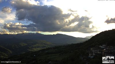 immagine della webcam nei dintorni di Parco Matildico: webcam Toano