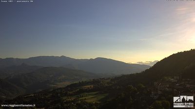 immagine della webcam nei dintorni di Capanne di Sillano: webcam Toano