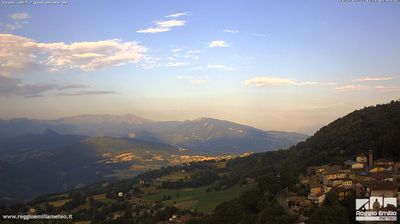 immagine della webcam nei dintorni di Viano: webcam Toano