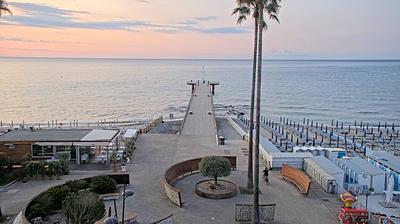 immagine della webcam nei dintorni di Varigotti: webcam Ceriale