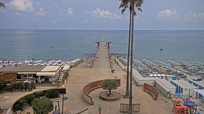 immagine della webcam nei dintorni di Marina Di Andora: webcam Ceriale