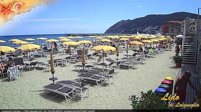 immagine della webcam nei dintorni di Nasino: webcam Laigueglia