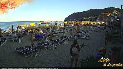 immagine della webcam nei dintorni di San Bartolomeo al Mare: webcam Laigueglia