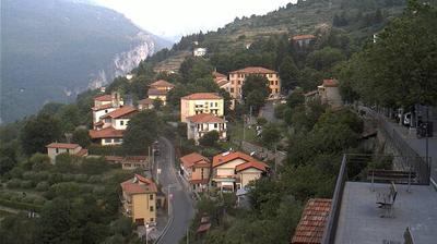 immagine della webcam nei dintorni di Pieve di Teco: webcam Triora