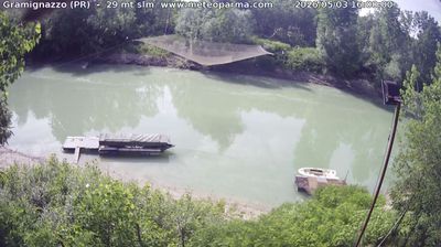 immagine della webcam nei dintorni di Castelnuovo Bocca d'Adda: webcam Roccabianca