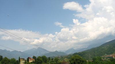 immagine della webcam nei dintorni di Monte Cornizzolo: webcam Sirtori