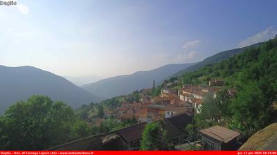 immagine della webcam nei dintorni di Montacuto: webcam Carrega Ligure