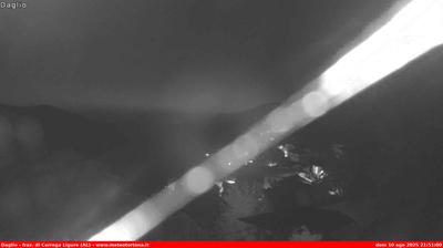 immagine della webcam nei dintorni di Casella: webcam Carrega Ligure