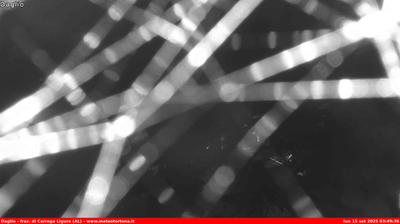 immagine della webcam nei dintorni di Brallo di Pregola: webcam Carrega Ligure