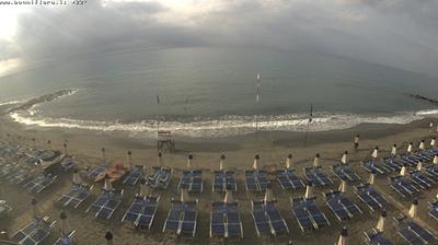 immagine della webcam nei dintorni di Loano: webcam Pietra Ligure