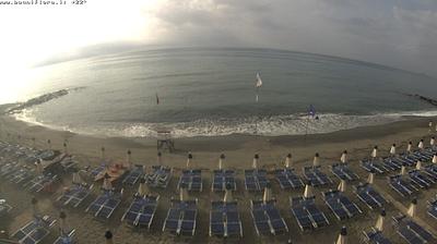 immagine della webcam nei dintorni di Ceriale: webcam Pietra Ligure