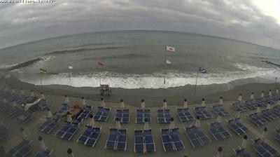 immagine della webcam nei dintorni di Valleggia: webcam Pietra Ligure