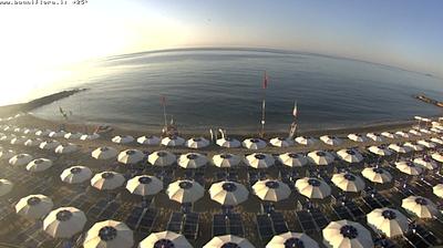 immagine della webcam nei dintorni di Finale Pia: webcam Pietra Ligure