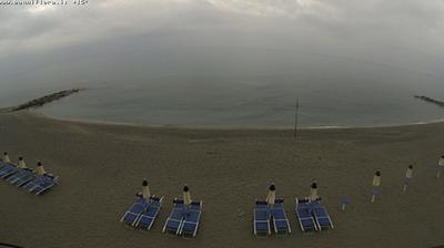 immagine della webcam nei dintorni di Albenga: webcam Pietra Ligure