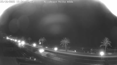 immagine della webcam nei dintorni di Toirano: webcam Pietra Ligure
