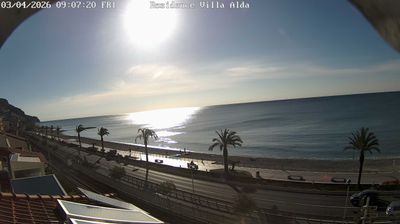 immagine della webcam nei dintorni di Campochiesa: webcam Pietra Ligure
