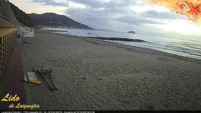 immagine della webcam nei dintorni di Diano Castello: webcam Laigueglia
