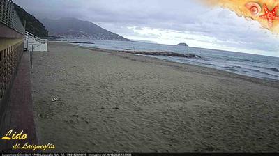 immagine della webcam nei dintorni di Nasino: webcam Laigueglia
