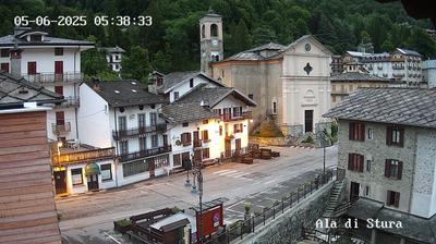 immagine della webcam nei dintorni di Usseglio: webcam Ala di Stura