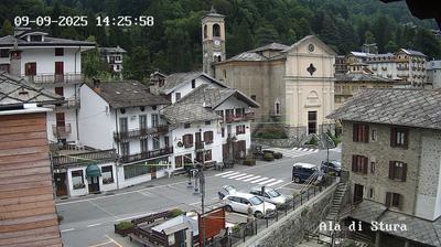 immagine della webcam nei dintorni di Pont: webcam Ala di Stura