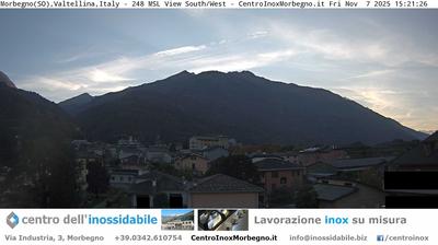 immagine della webcam nei dintorni di Monte Legnone: webcam Morbegno