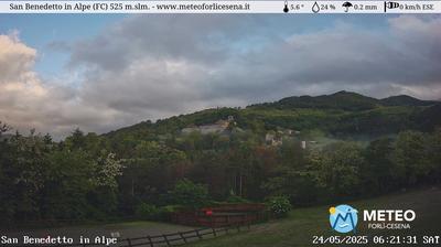 immagine della webcam nei dintorni di Castel del Rio: webcam San Benedetto in Alpe