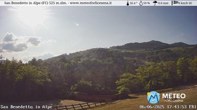 immagine della webcam nei dintorni di Badia Prataglia: webcam San Benedetto in Alpe