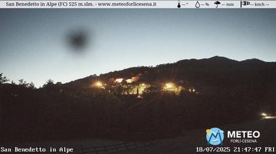 immagine della webcam nei dintorni di Ridracoli: webcam San Benedetto in Alpe