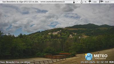immagine della webcam nei dintorni di Bagno di Romagna: webcam San Benedetto in Alpe