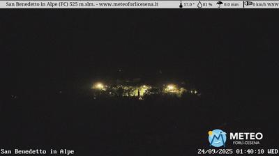 immagine della webcam nei dintorni di Castrocaro Terme e Terra del Sole: webcam San Benedetto in Alpe