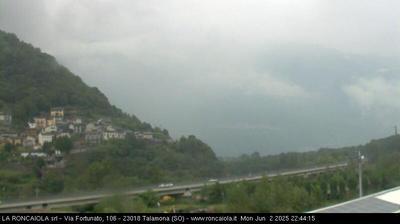 immagine della webcam nei dintorni di Chiesa in Valmalenco: webcam Talamona