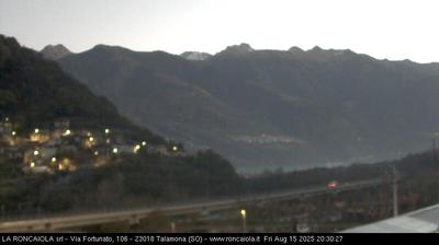 immagine della webcam nei dintorni di Piuro: webcam Talamona