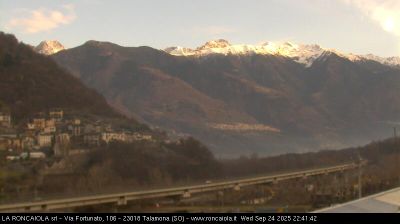 immagine della webcam nei dintorni di Albaredo per San Marco: webcam Talamona