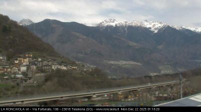 immagine della webcam nei dintorni di Val di Mello: webcam Talamona