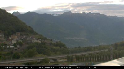 immagine della webcam nei dintorni di Val di Mello: webcam Talamona