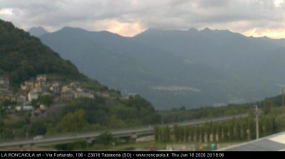 immagine della webcam nei dintorni di Val di Mello: webcam Talamona