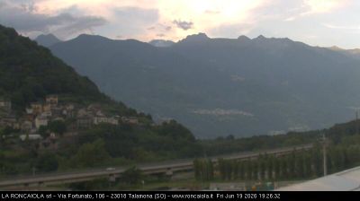 immagine della webcam nei dintorni di San Simone Baita del Camoscio: webcam Talamona