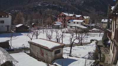 immagine della webcam nei dintorni di Riva Valdobbia: webcam Pila