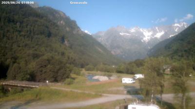 immagine della webcam nei dintorni di Ala di Stura: webcam Groscavallo
