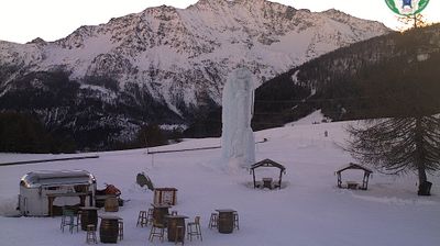immagine della webcam nei dintorni di Introd: webcam La Thuile