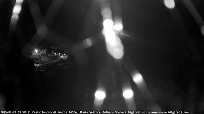 immagine della webcam nei dintorni di Bolognola: webcam Castelluccio Norcia