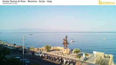 immagine della webcam nei dintorni di Barcellona Pozzo di Gotto: webcam Santa Teresa di Riva