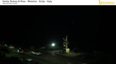 immagine della webcam nei dintorni di Tagliaborsa: webcam Santa Teresa di Riva