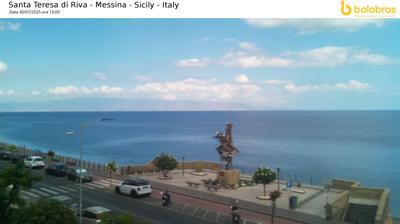 immagine della webcam nei dintorni di Barcellona Pozzo di Gotto: webcam Santa Teresa di Riva